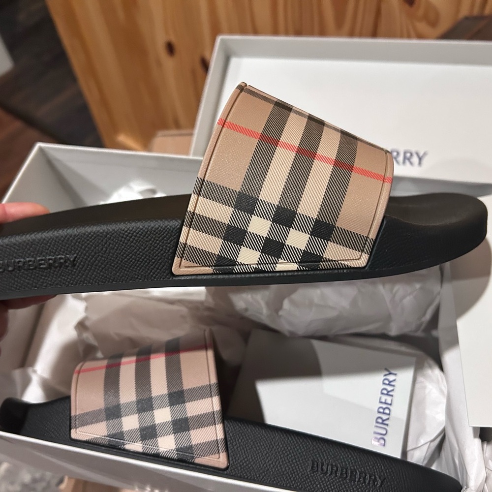 Burberry Beige and Black Check Slides